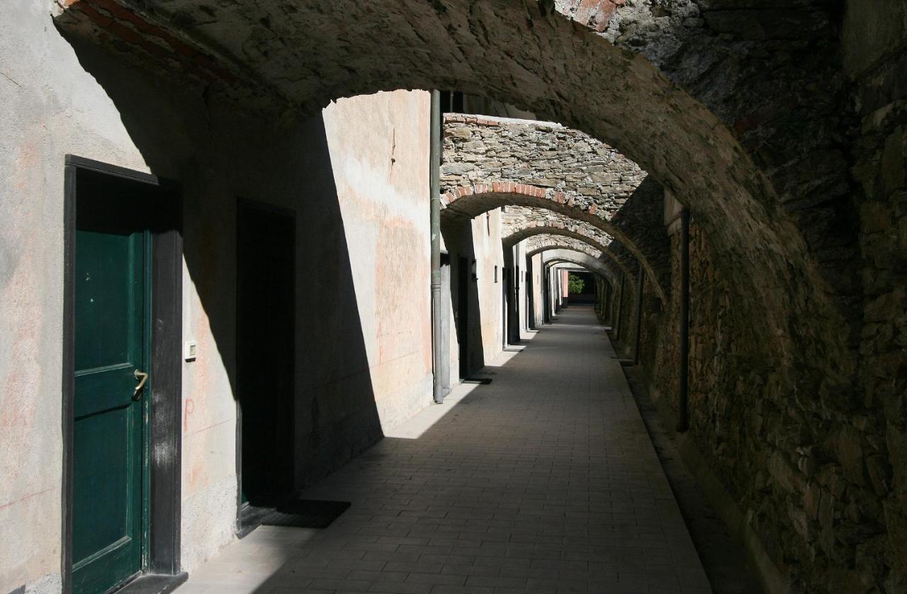 מונטרוסו אל מארה Santuario Ns Soviore Cinque Terre מראה חיצוני תמונה