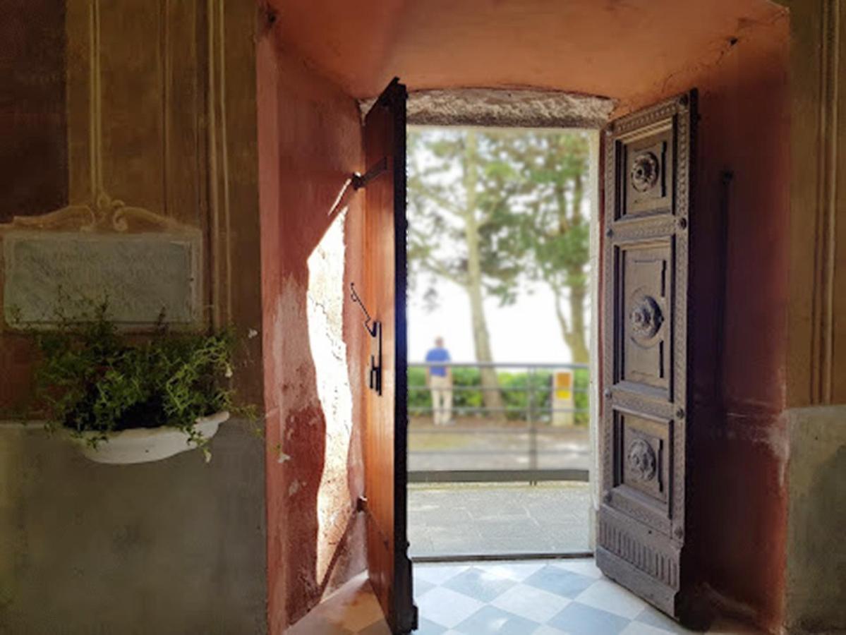 מונטרוסו אל מארה Santuario Ns Soviore Cinque Terre מראה חיצוני תמונה