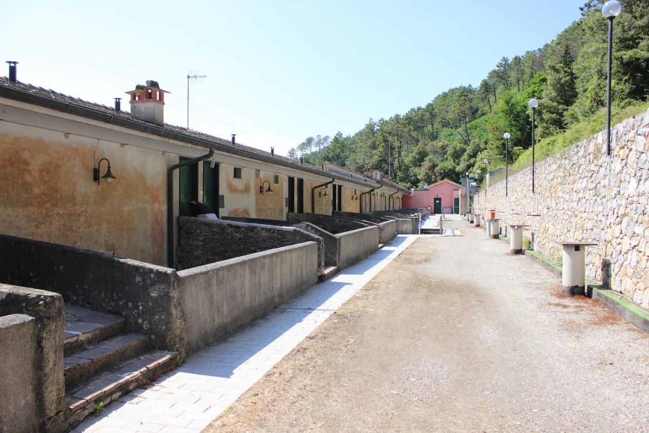 מונטרוסו אל מארה Santuario Ns Soviore Cinque Terre מראה חיצוני תמונה